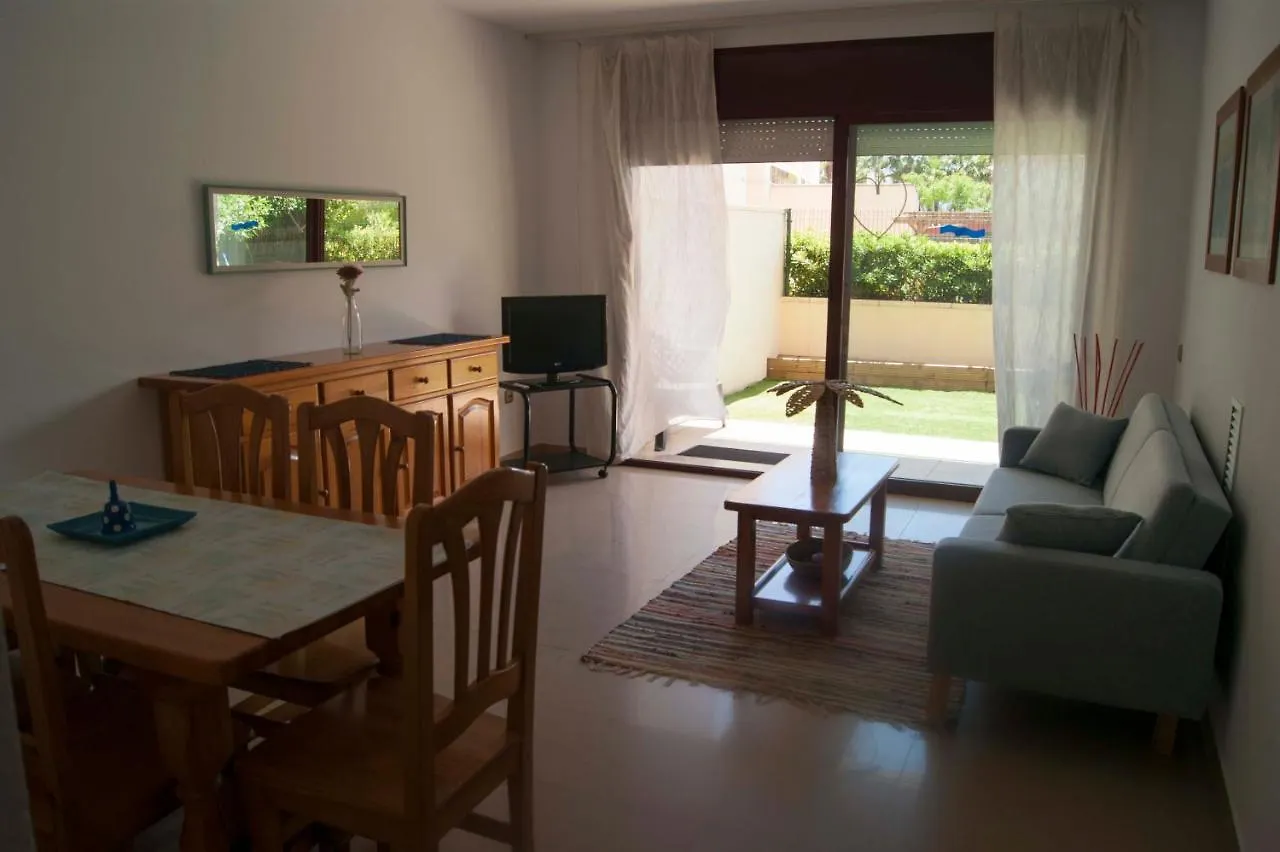 Mediterranea La Pineda Apartamento